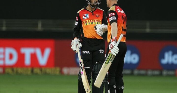 IPL 2020, SRH vs DC: सनराइजर्स हैदराबाद ने दिल्ली कैपिटल्स को 88 रन से हराया, जिंदा रखीं प्लेऑफ की उम्मीदें